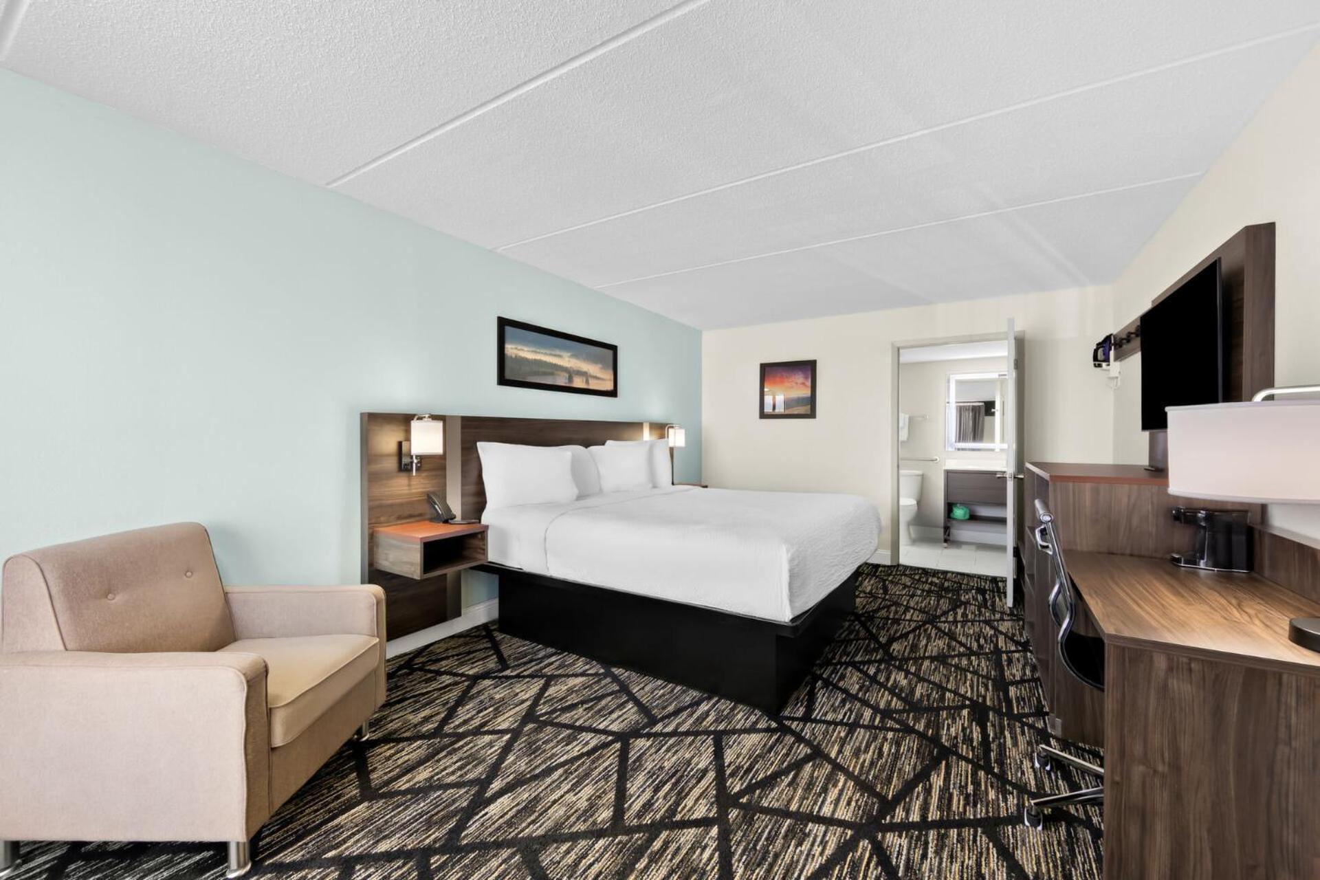 Clarion Inn & Suites Near The Leconte Center Pigeon Forge Esterno foto